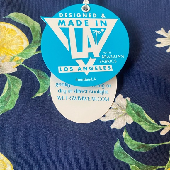 Navy & Lemons Rash guard by WET swimwear | Designer swimwear | NWT size M - Picture 7 of 7